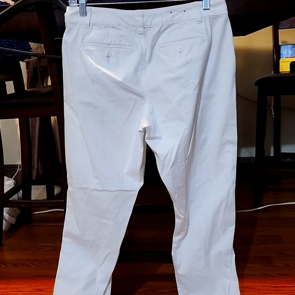 White khaki ankle pants